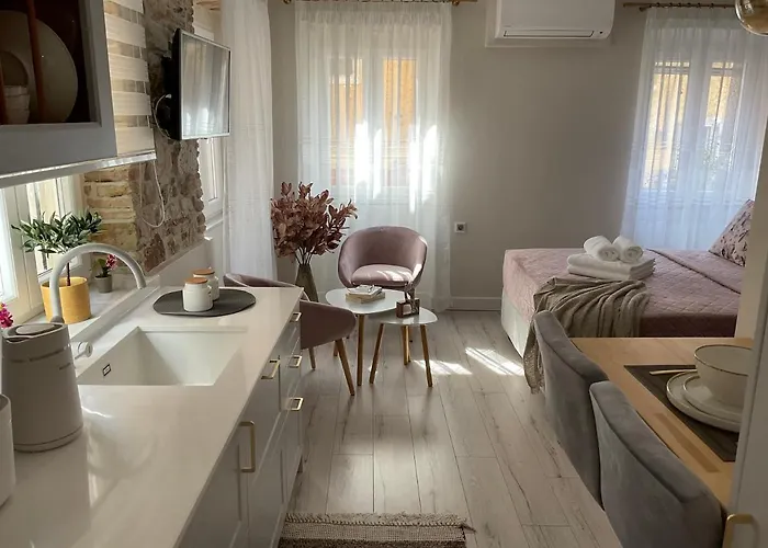 Apartment Biscoutsis Old Town Corfu (city)